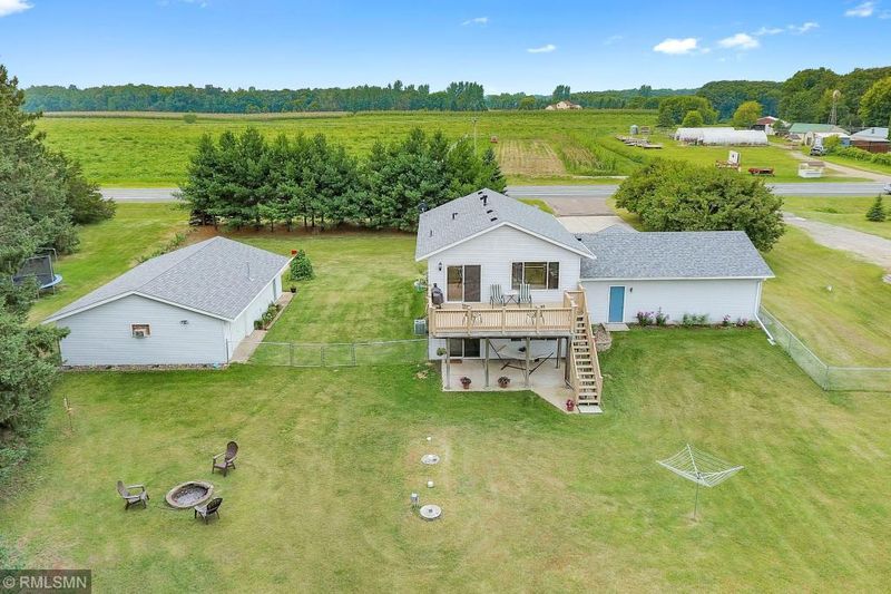 6964 Wyoming Trl, Wyoming, MN 55092