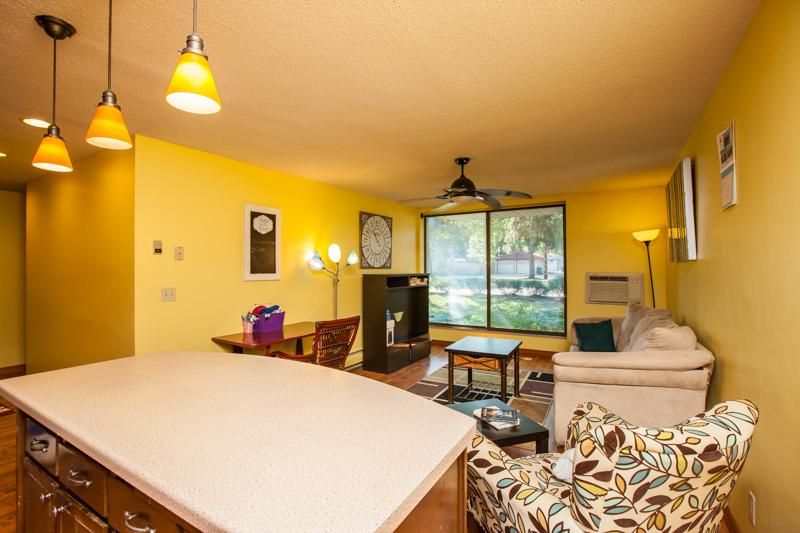 4040 15th Ave S #3H, Minneapolis, MN 55407