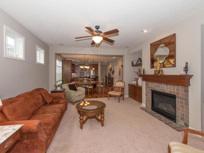 18035 62nd Ave N, Maple Grove, MN 55311