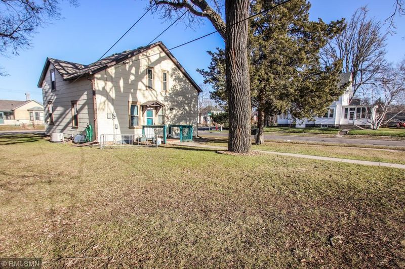 602 9th Ave S, Saint Cloud, MN 56301