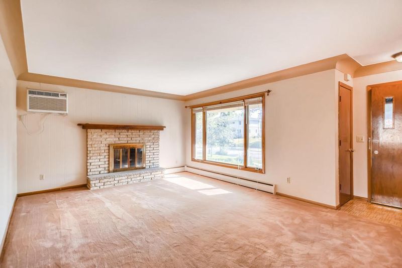 3530 Benjamin St NE, Minneapolis, MN 55418