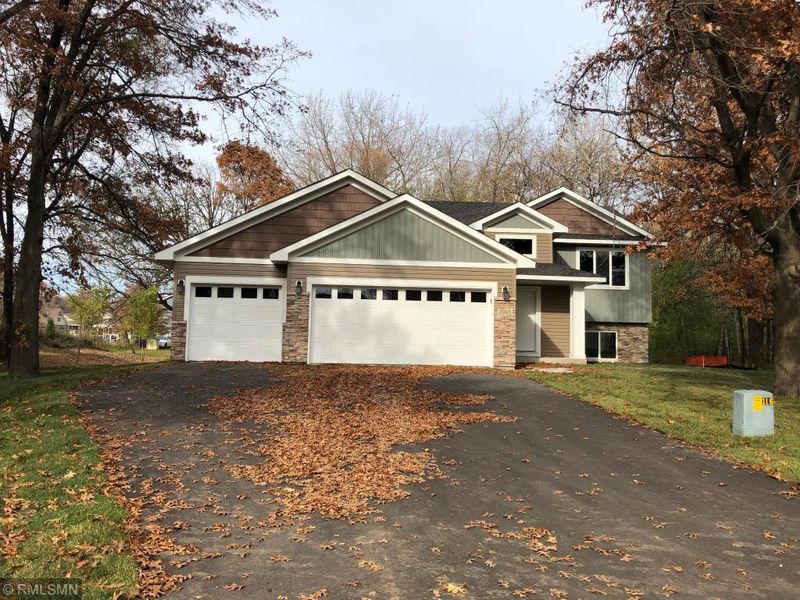 2965 91st Ave NE, Blaine, MN 55449