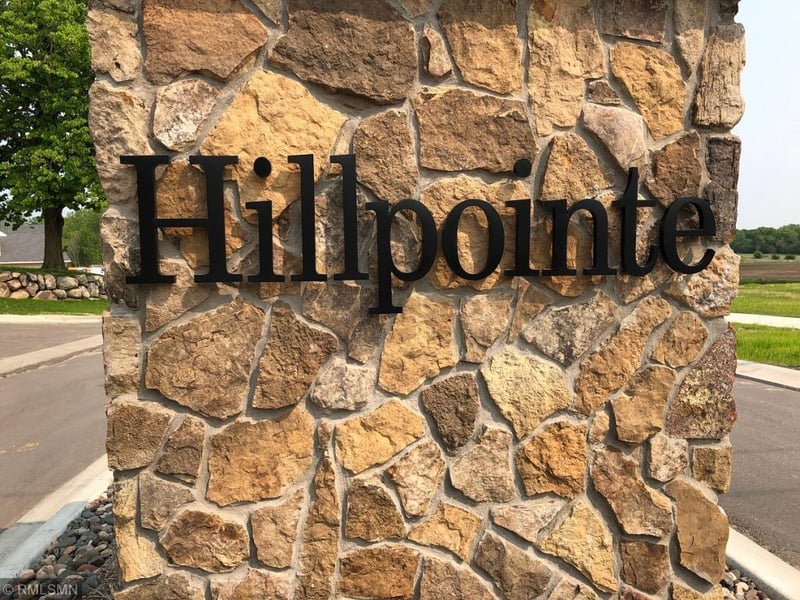 8550 Hillpointe Ln, Victoria, MN 55386
