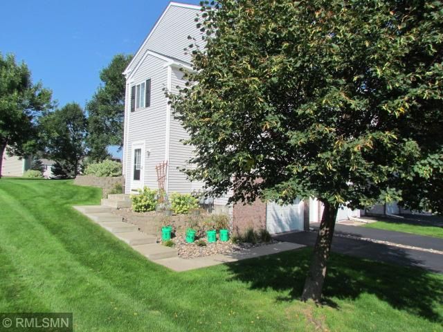 15533 Float Ln, Apple Valley, MN 55124