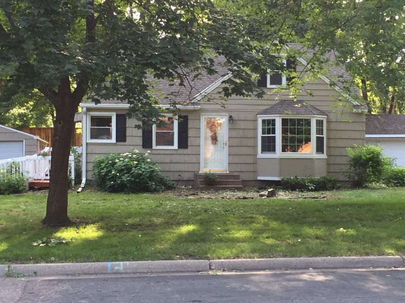 2947 Sumter Ave N, Crystal, MN 55427