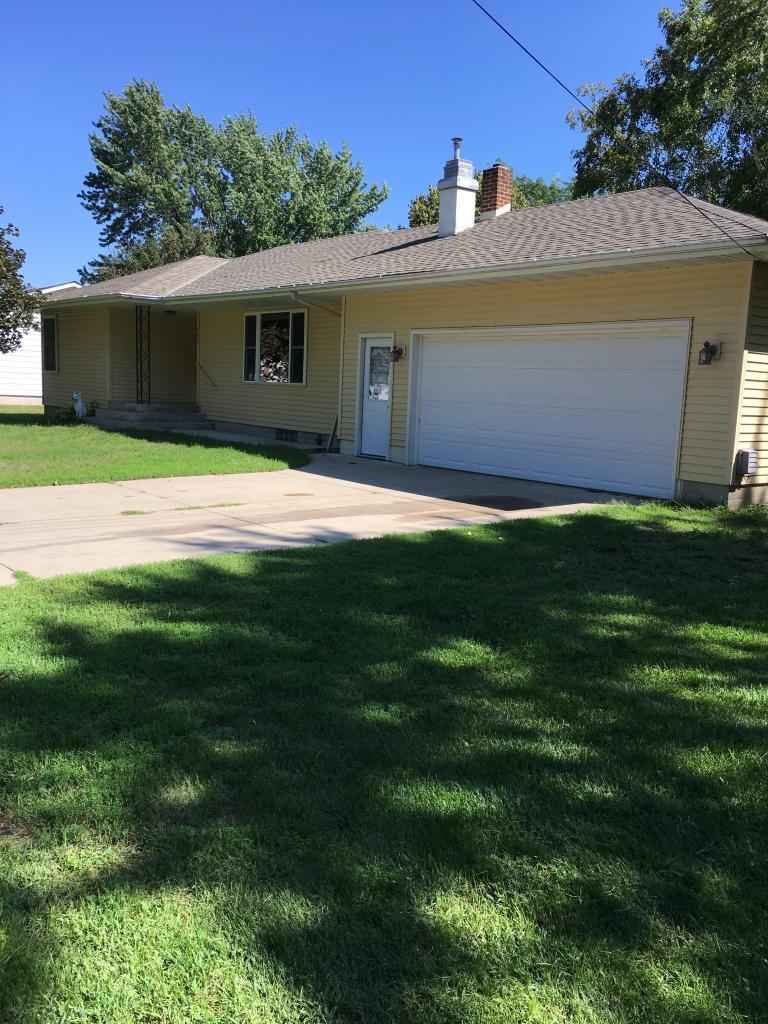 191 Martha St, Hamburg, MN 55339