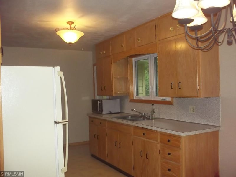 191 Martha St, Hamburg, MN 55339