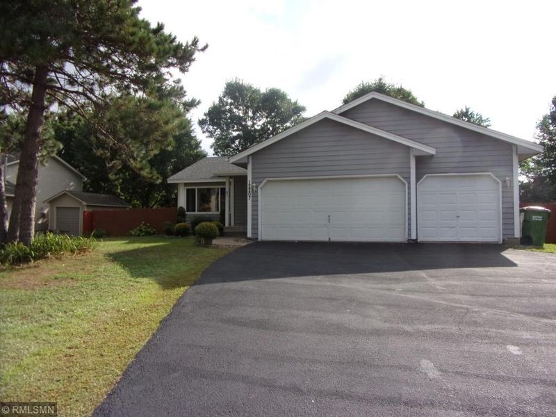 12207 Foley Blvd NW, Coon Rapids, MN 55448