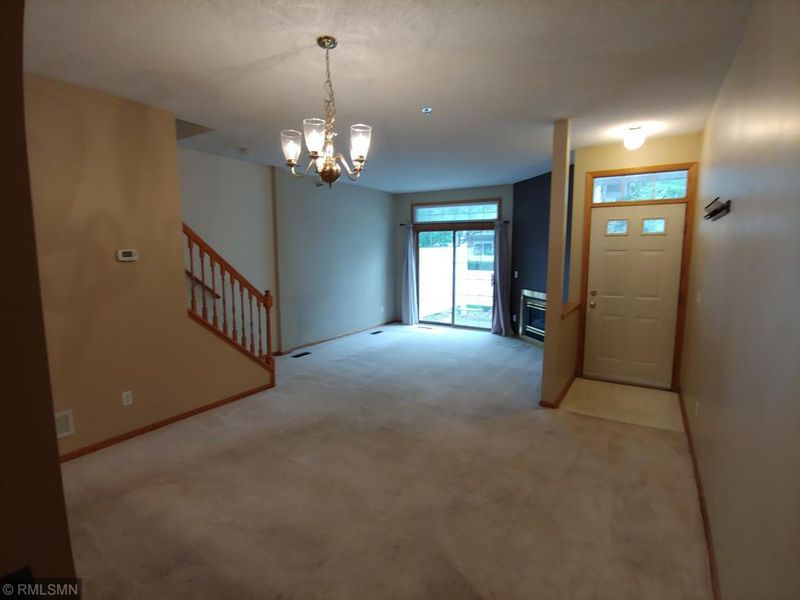 8423 Cortland Rd, Eden Prairie, MN 55344