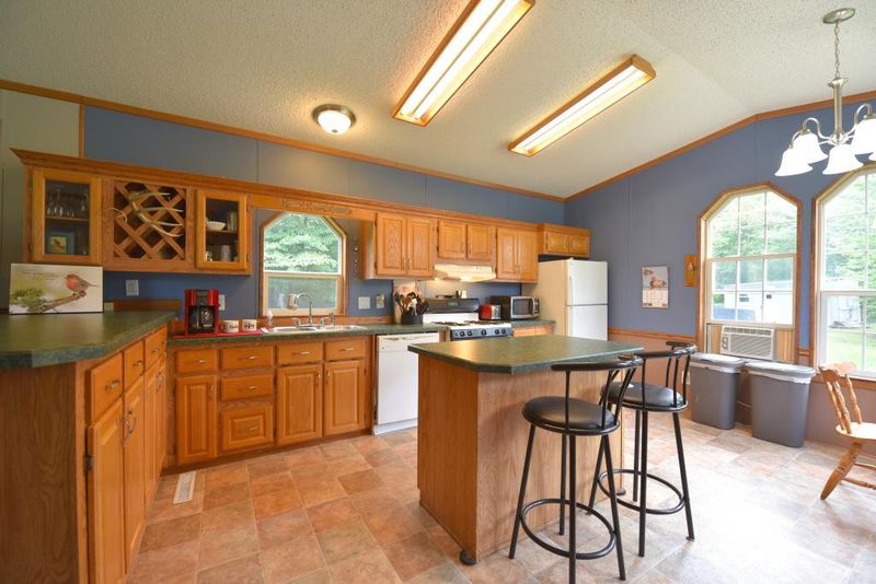 16748 County Road 11, Crosby, MN 56441