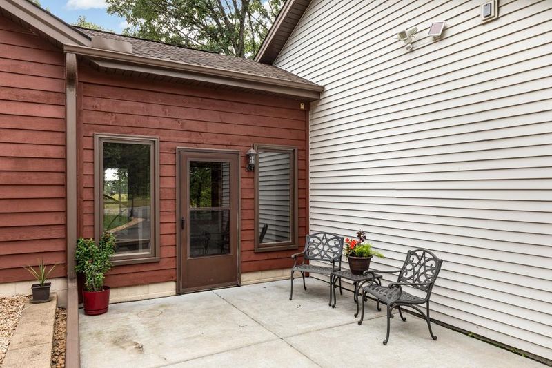 2630 200th Ave NW, Cedar, MN 55011