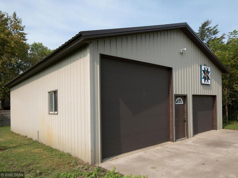18328 Cedar Ln, Richmond, MN 56368