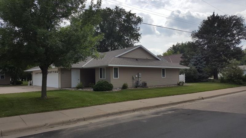 355 Main St W, Richmond, MN 56368