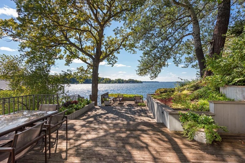 2970 Gale Rd, Wayzata, MN 55391
