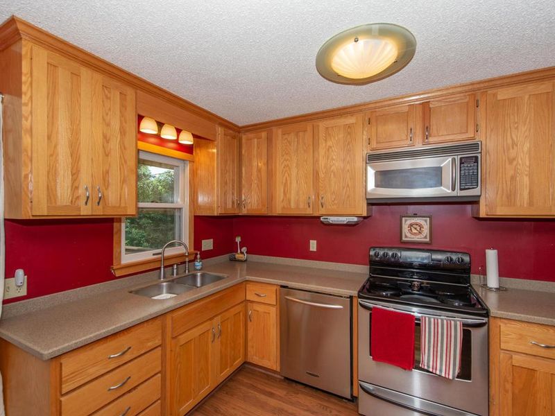 6378 Pierce St NE, Fridley, MN 55432