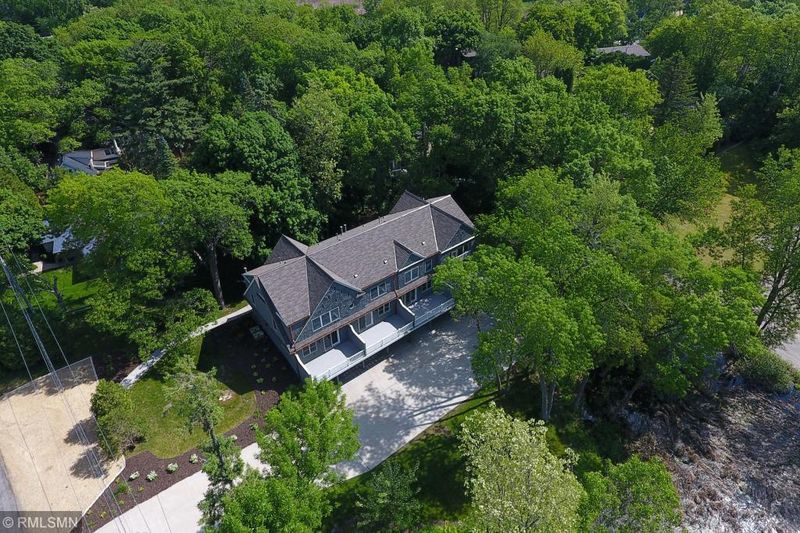 358 Central Ave S, Wayzata, MN 55391