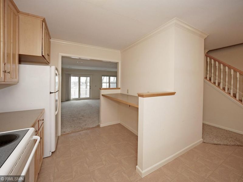 364 Central Ave S, Wayzata, MN 55391