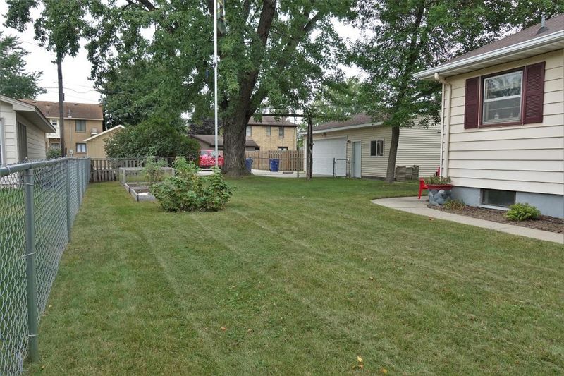 1237 9th Ave N, Saint Cloud, MN 56303