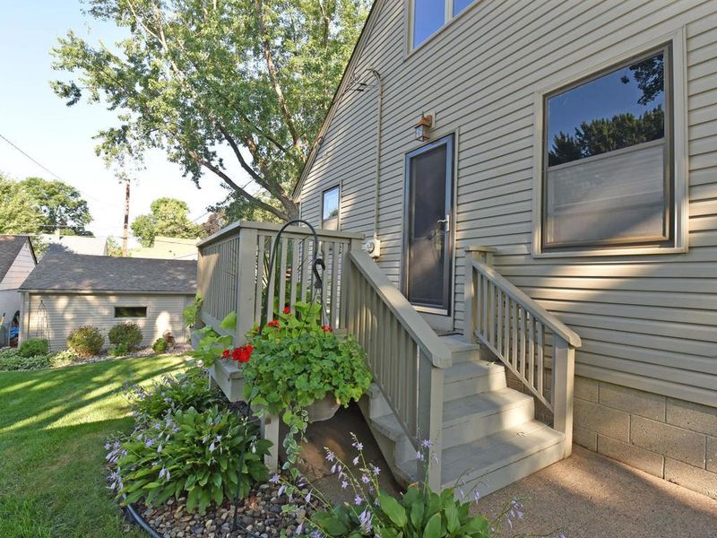 828 2nd Ave S, South Saint Paul, MN 55075
