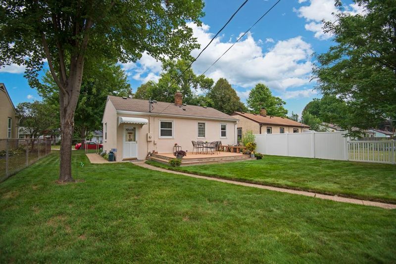 1606 Nebraska Ave E, Saint Paul, MN 55106