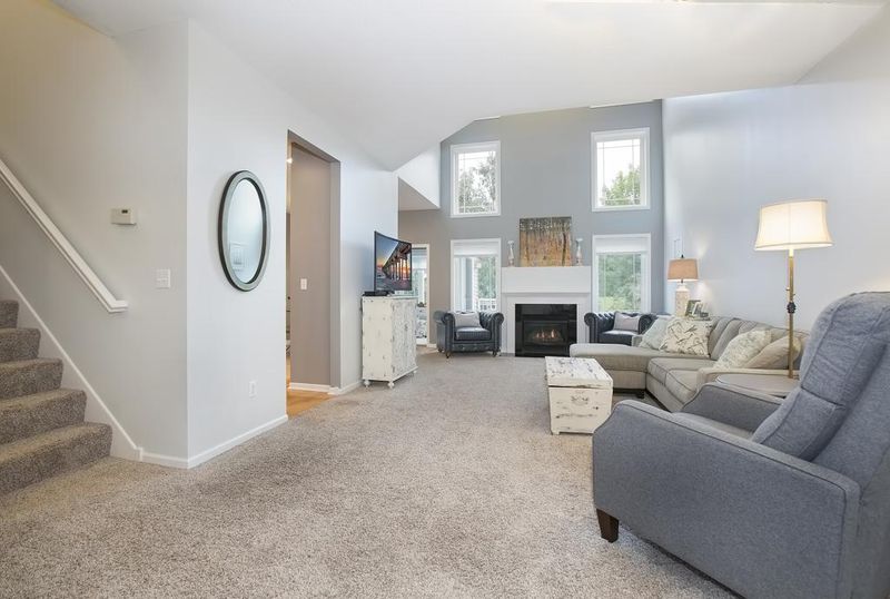 15521 Lilac Dr, Eden Prairie, MN 55347