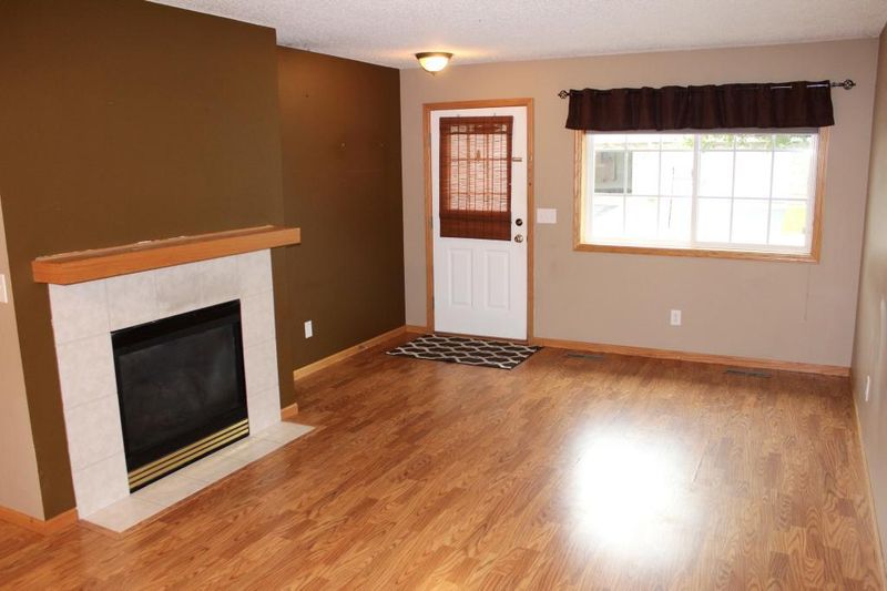 10922 178th Ave NW, Elk River, MN 55330