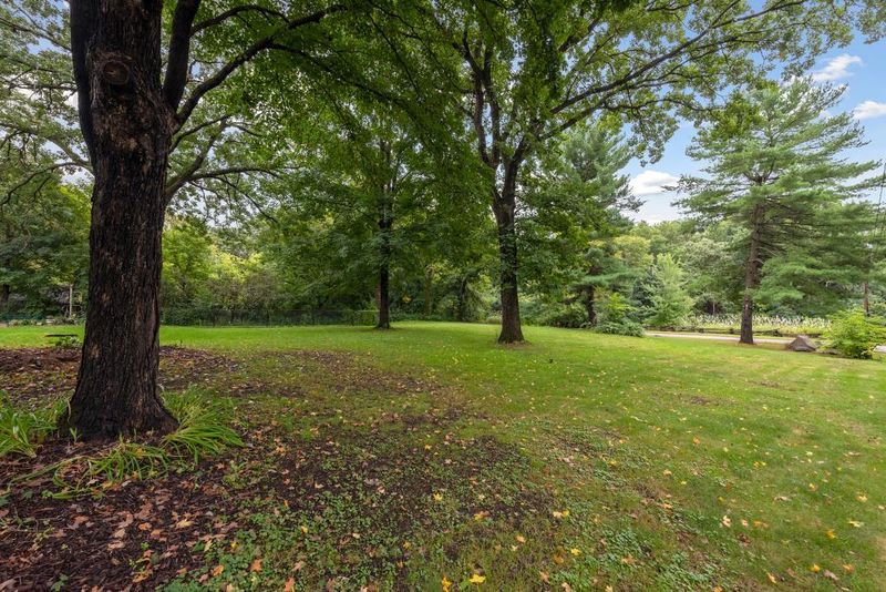 15416 Mckenzie Blvd, Minnetonka, MN 55345