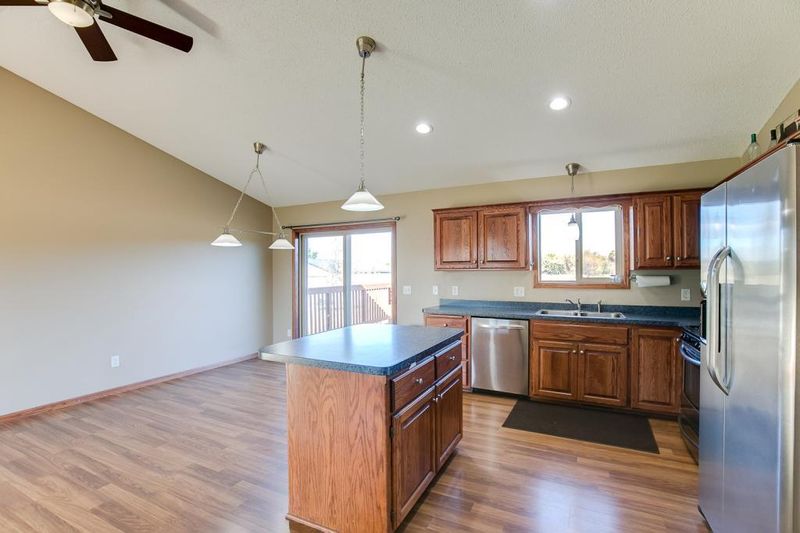 13620 302nd Ave, Princeton, MN 55371
