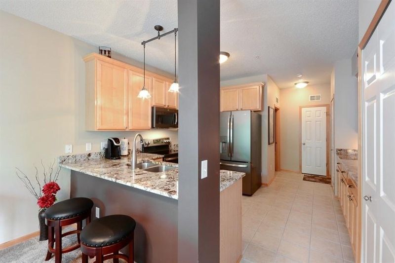 6572 Merrimac Ln N, Maple Grove, MN 55311