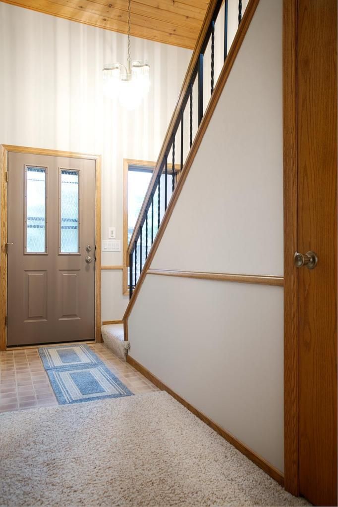 5364 Emerald Way, Apple Valley, MN 55124