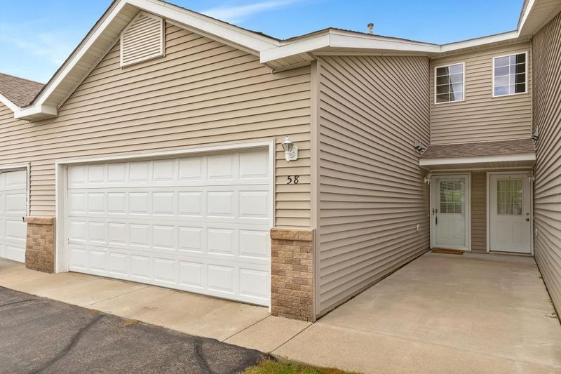 939 Cypress Rd #58, Saint Cloud, MN 56303