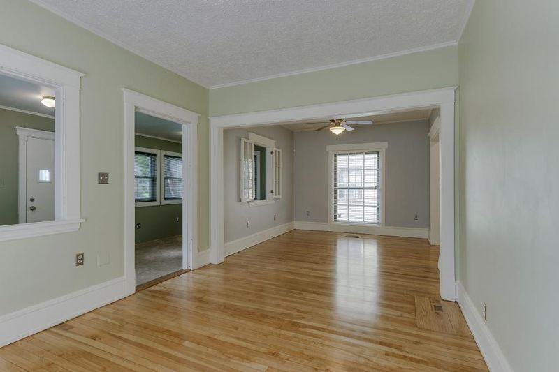 4426 Oliver Ave N, Minneapolis, MN 55412