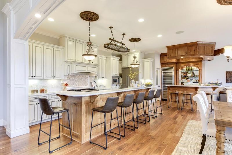 7731 Cress View Dr, Prior Lake, MN 55372