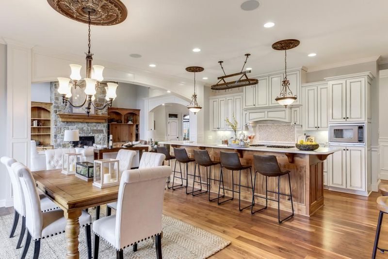 7731 Cress View Dr, Prior Lake, MN 55372