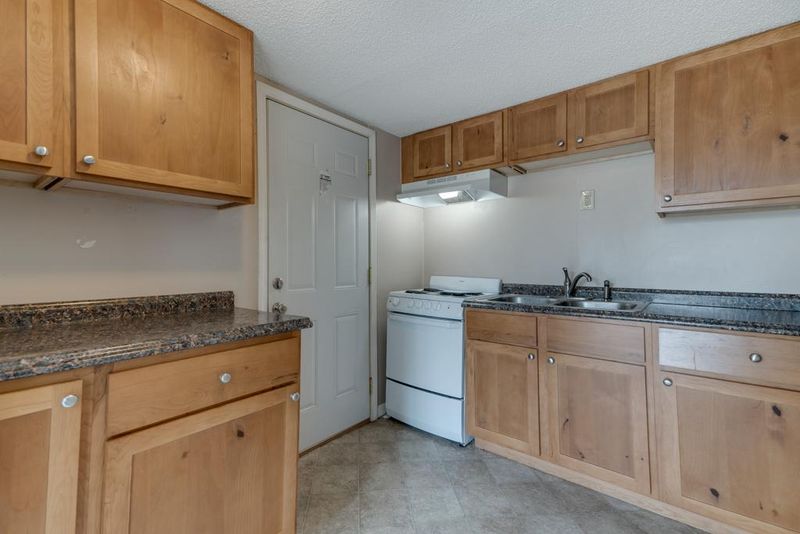 4401 Clinton Ave, Minneapolis, MN 55419
