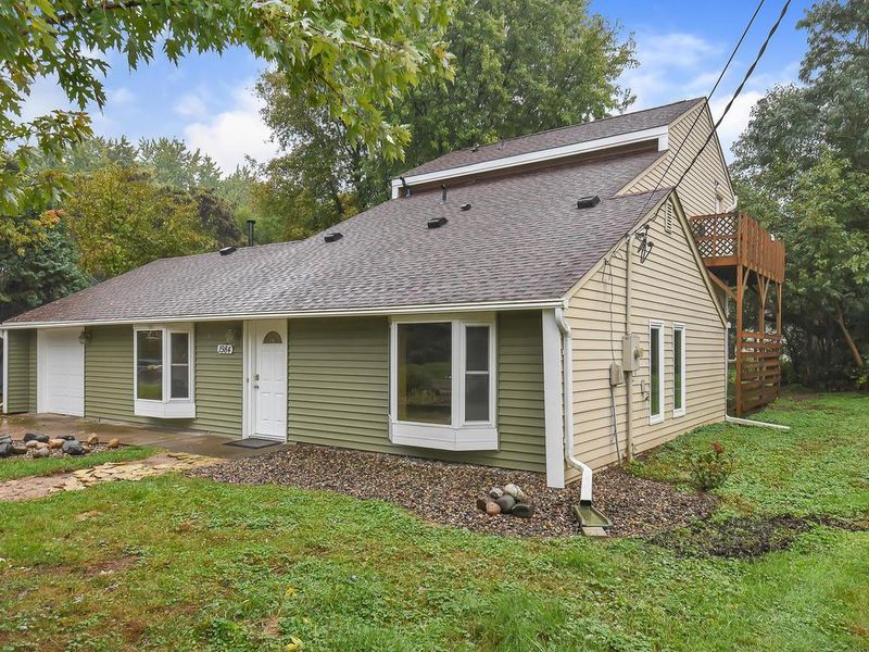 1984 County Road F E, White Bear Lake, MN 55110