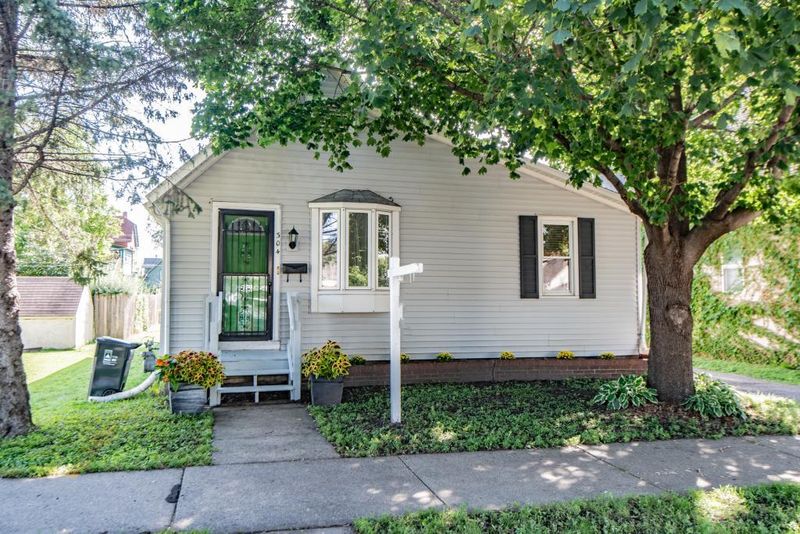 304 Webster St, Saint Paul, MN 55102