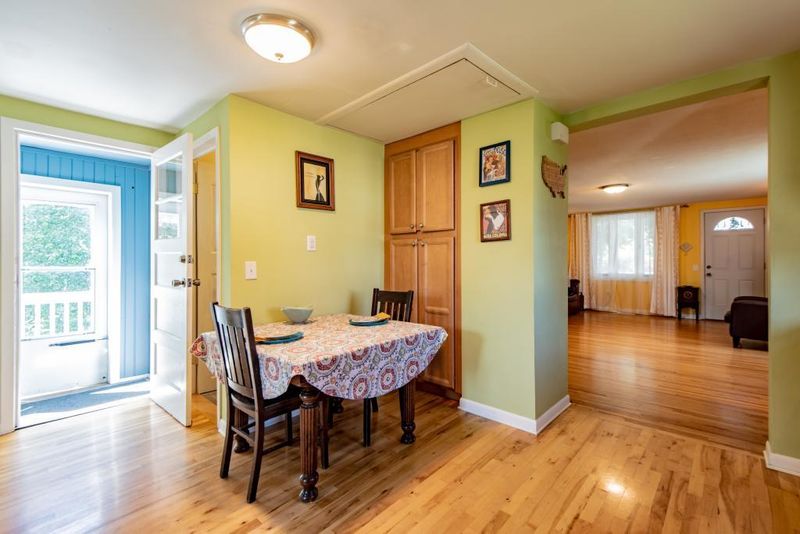 304 Webster St, Saint Paul, MN 55102
