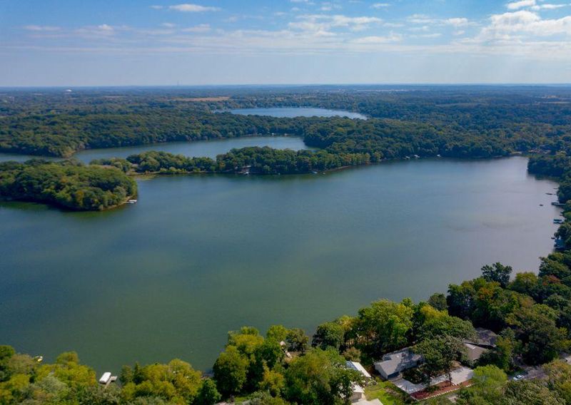 4709 Olson Lake Trl N, Lake Elmo, MN 55042