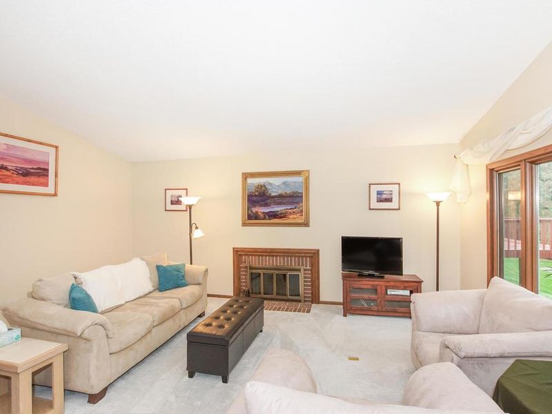 6600 W 82nd St, Bloomington, MN 55438