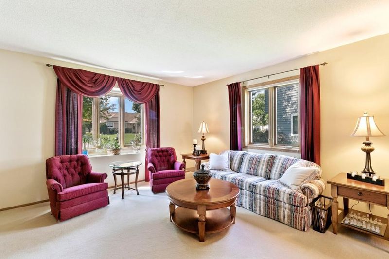 8901 Loch Lomond Ct, Brooklyn Park, MN 55443