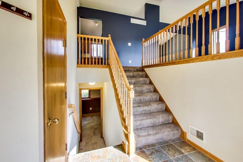 1540 10th Ave, Newport, MN 55055