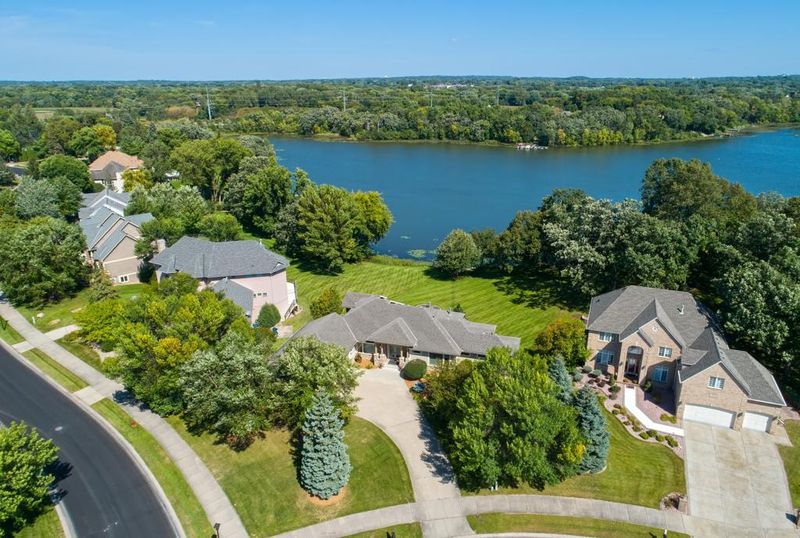 17598 Toft Cv, Eden Prairie, MN 55347