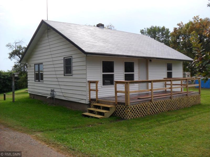 47805 Cedarcrest Trl, Rush City, MN 55069