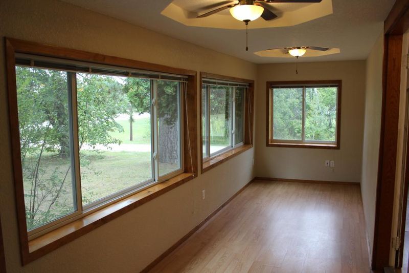 526 Aspen Ave SE, Menahga, MN 56464
