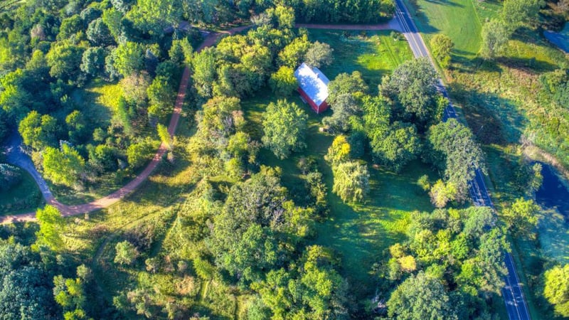 2322 Tamarack Dr, Medina, MN 55356