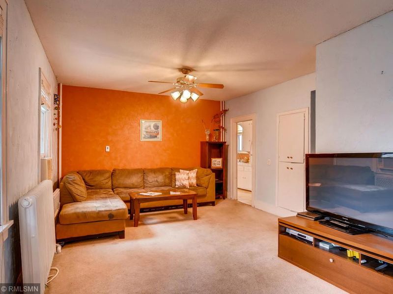645 12th Ave N, South Saint Paul, MN 55075