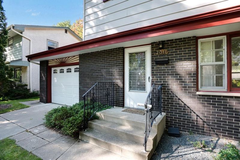 2011 Maryland Ave E, Saint Paul, MN 55119