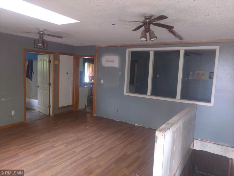 108 S 2nd St, Kiester, MN 56051