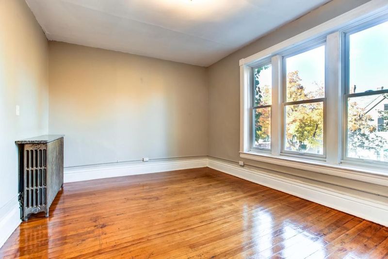 734 Stewart Ave, Saint Paul, MN 55102